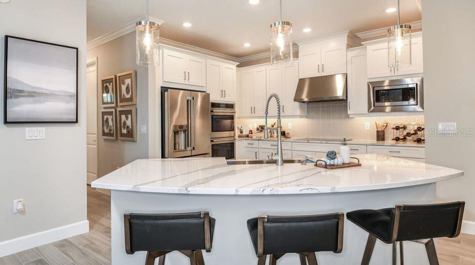 11236 KINGLY LANE