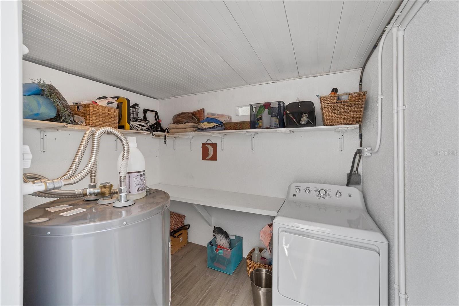 STRATHMORE VILLA SEC 09 - Residential