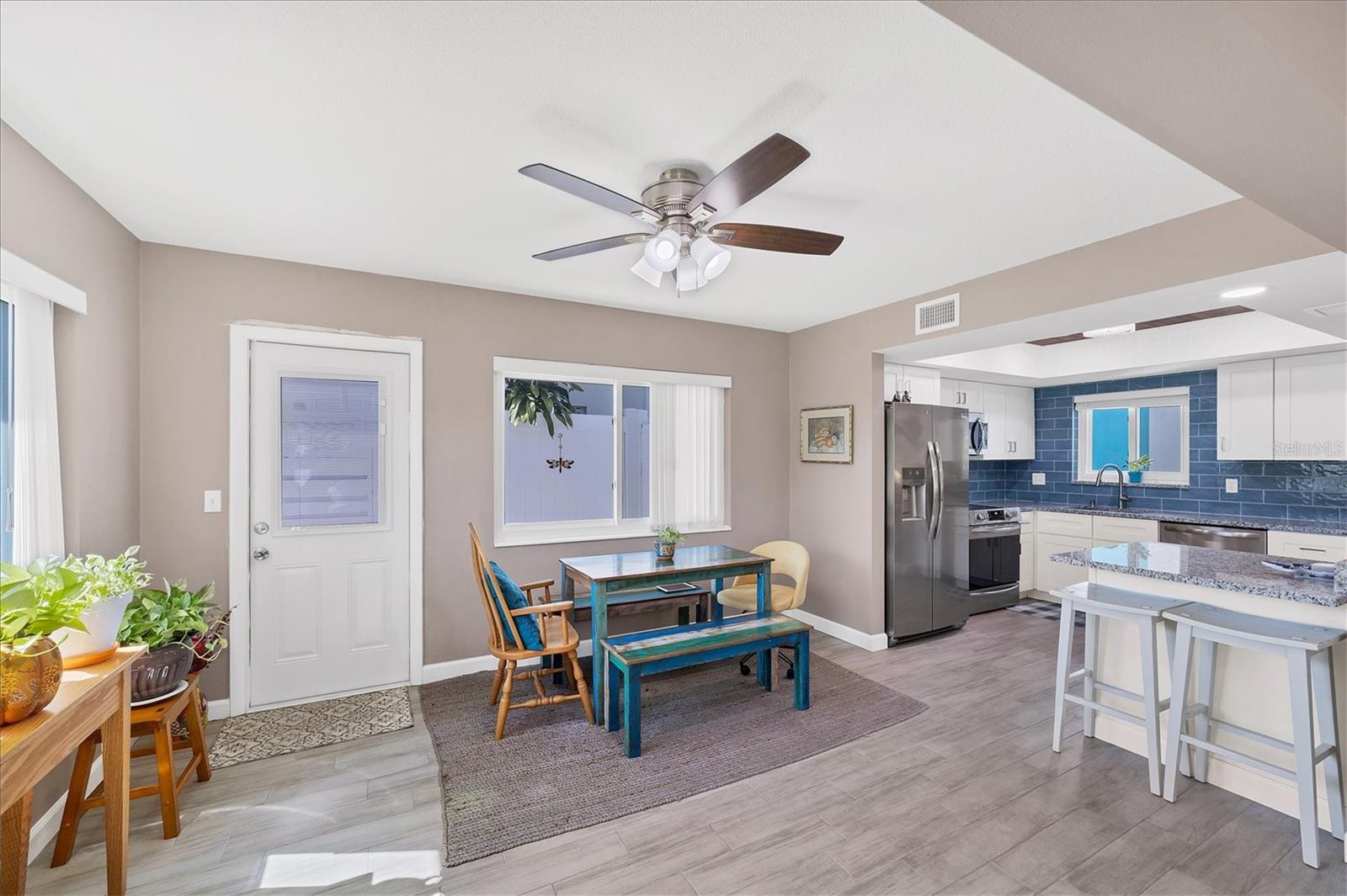 STRATHMORE VILLA SEC 09 - Residential