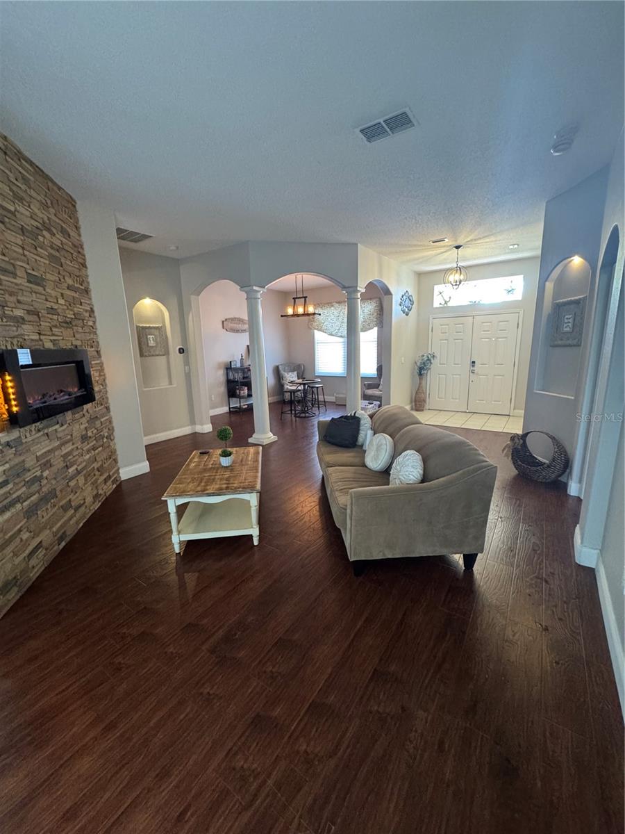 VILLA SOL PH 2 VILLAGE 3 - Residential Lease