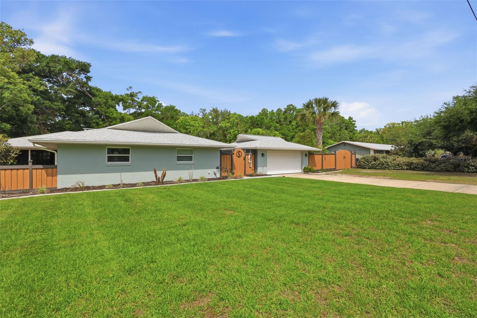 ROLLING ACRES ESTATES UNIT 02 - Residential