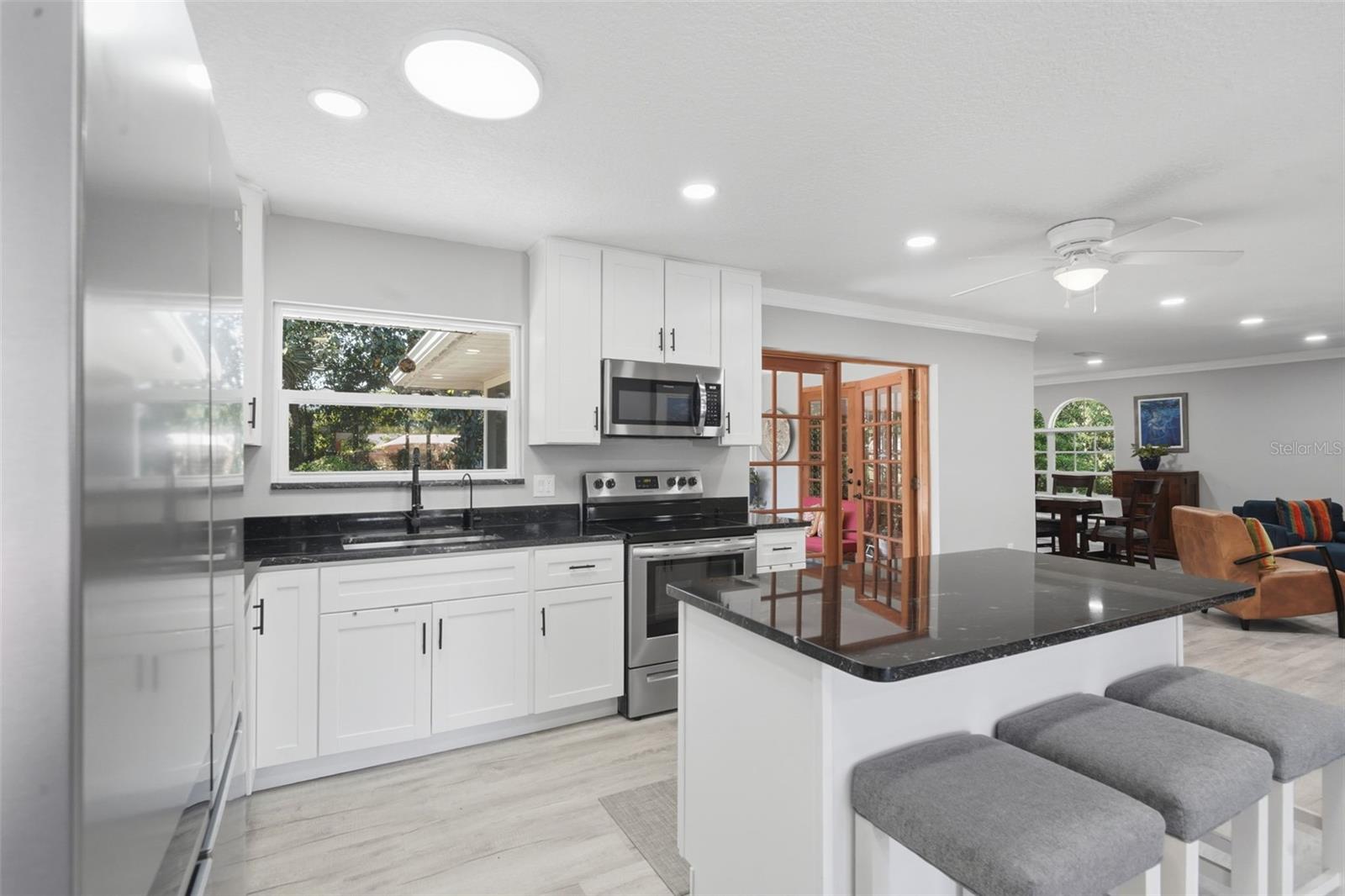 ROLLING ACRES ESTATES UNIT 02 - Residential