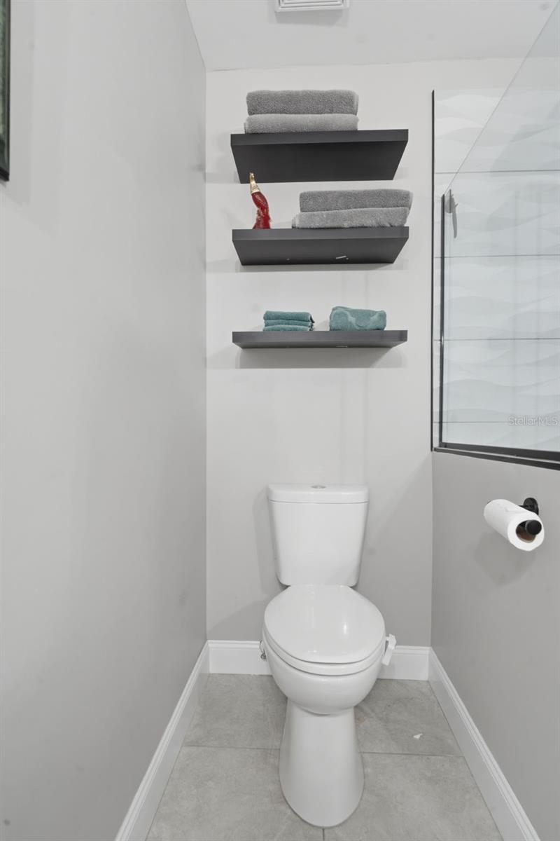 ROLLING ACRES ESTATES UNIT 02 - Residential