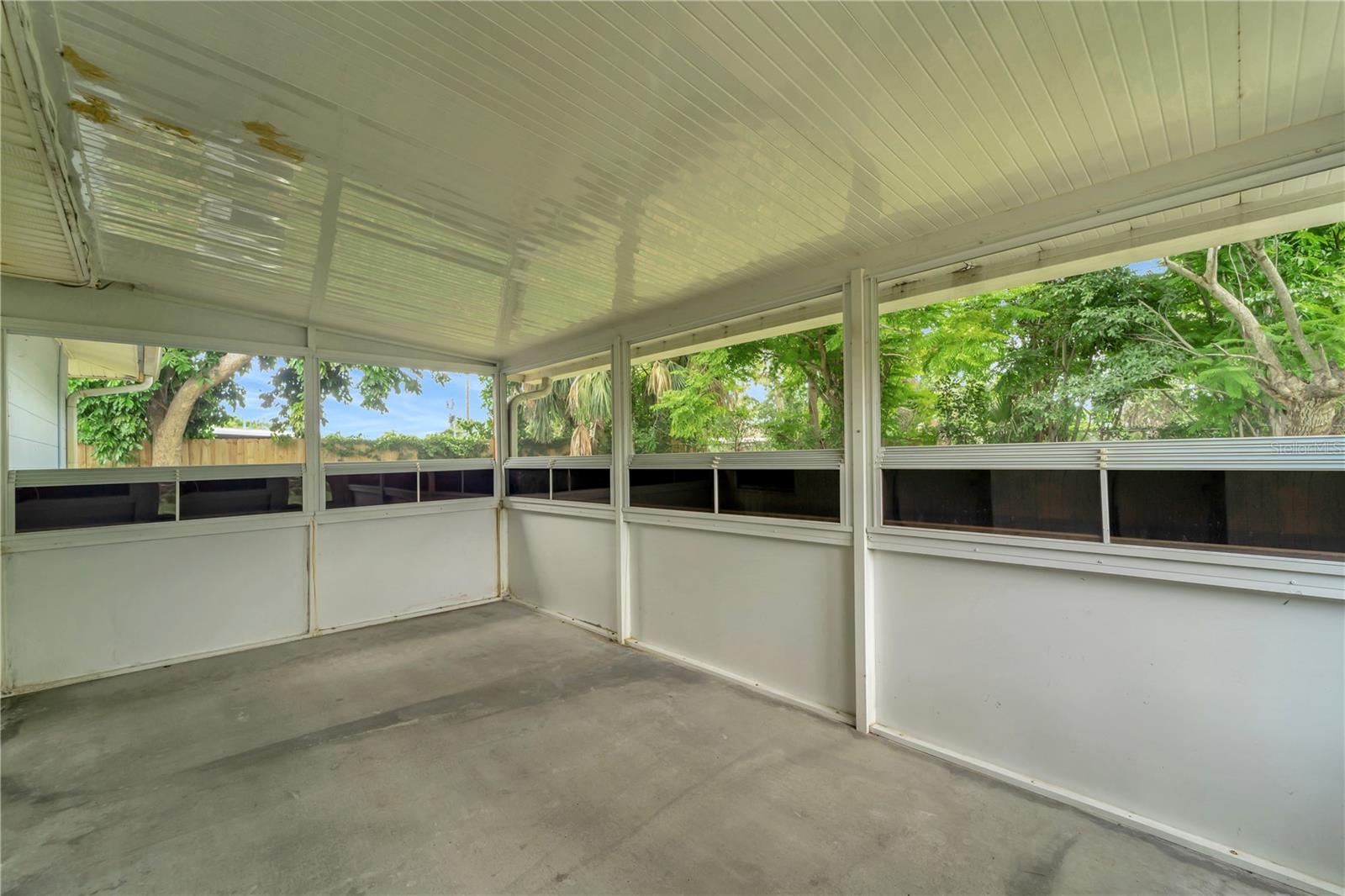 BAYSHORE GARDENS SEC 5 - Residential