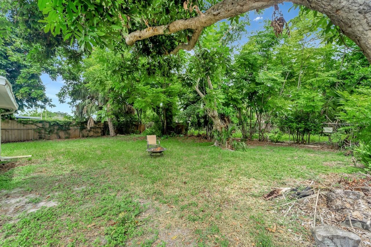 BAYSHORE GARDENS SEC 5 - Residential