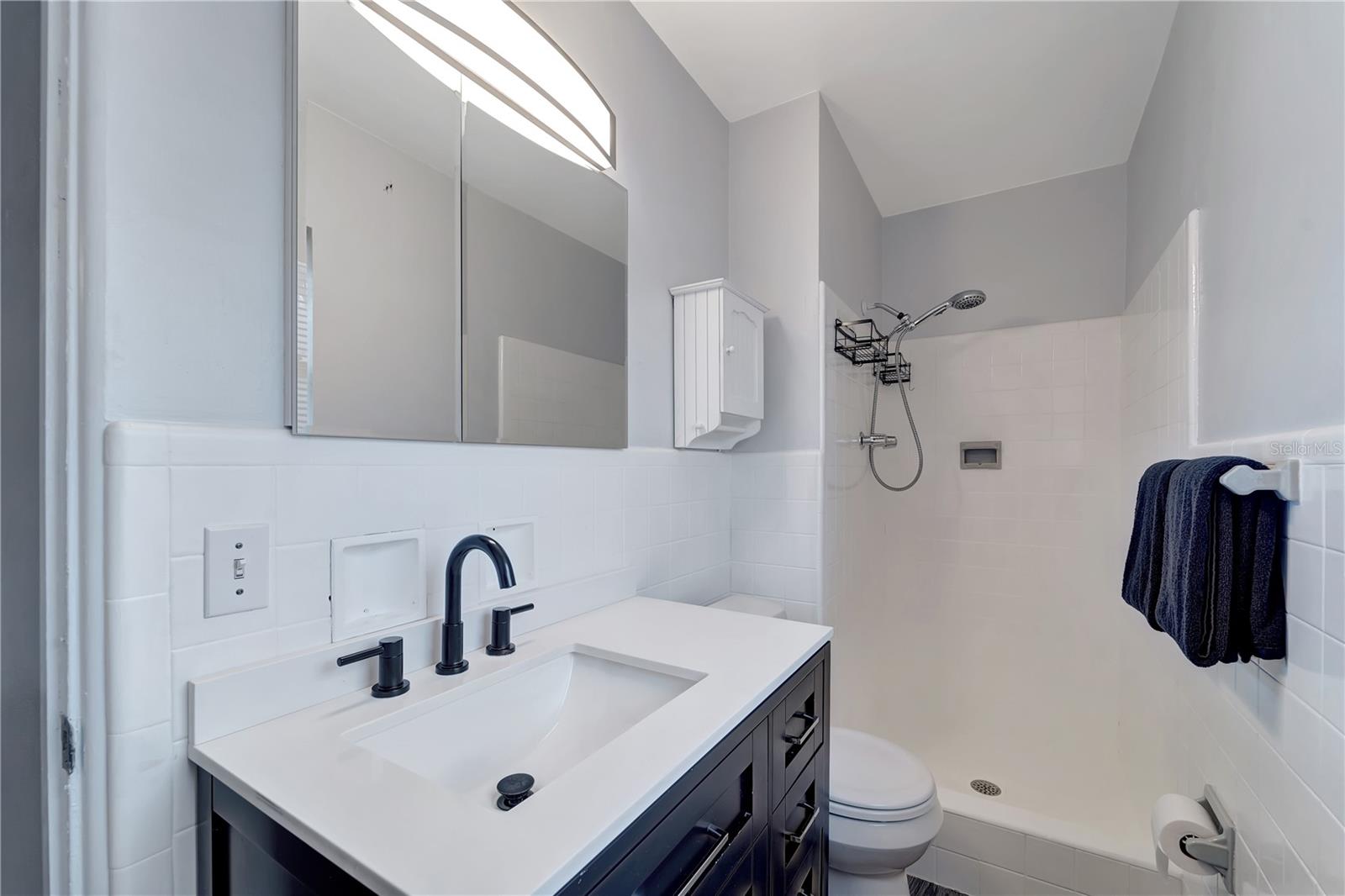 BAYSHORE GARDENS SEC 5 - Residential