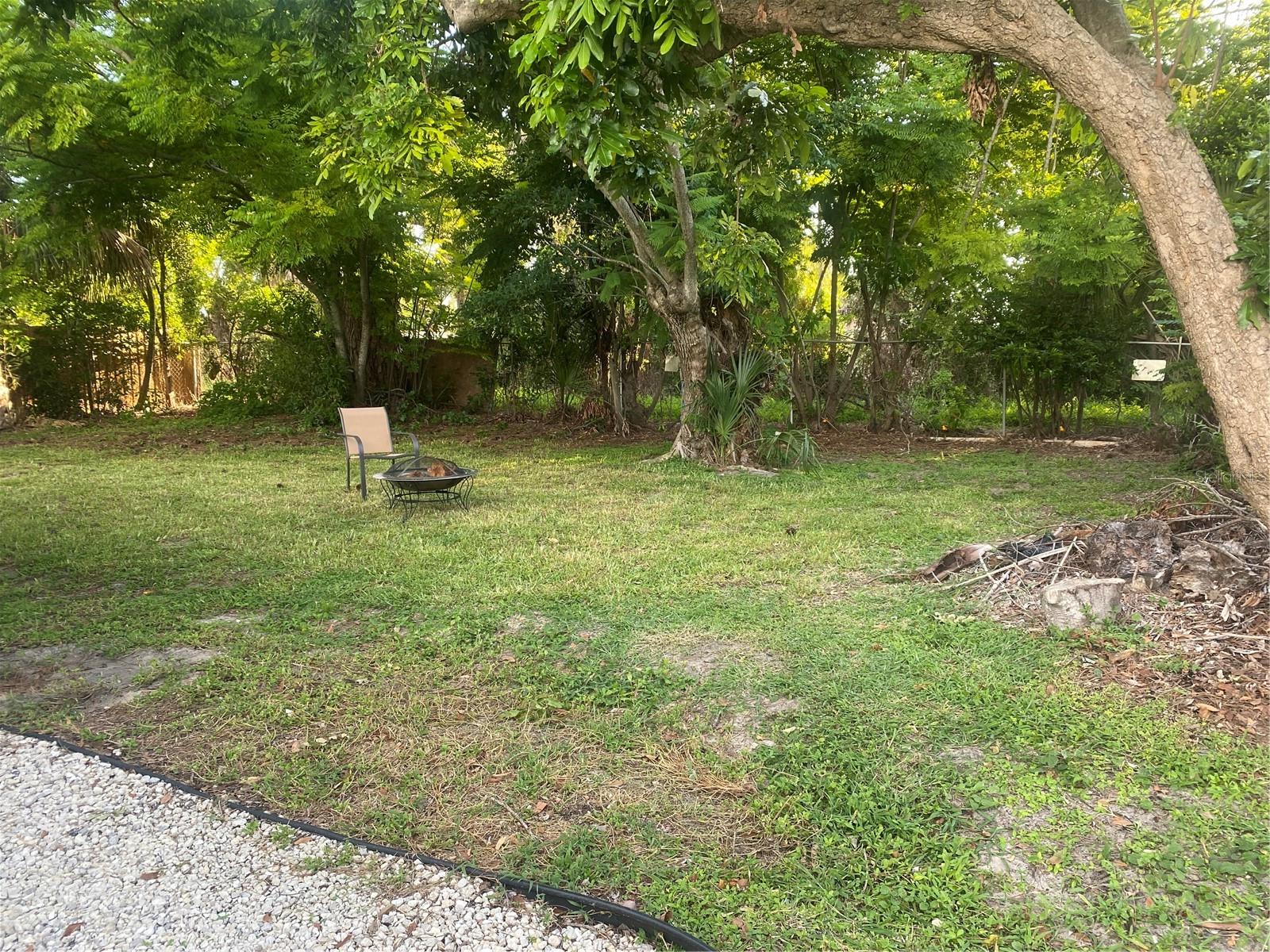 BAYSHORE GARDENS SEC 5 - Residential