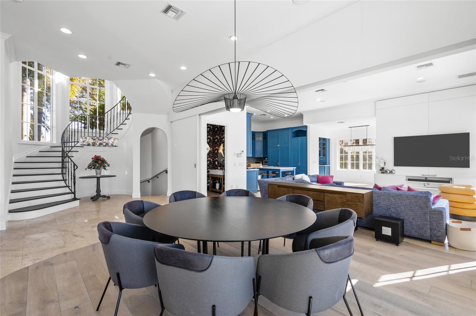 ISLEWORTH 01 AMD - Residential