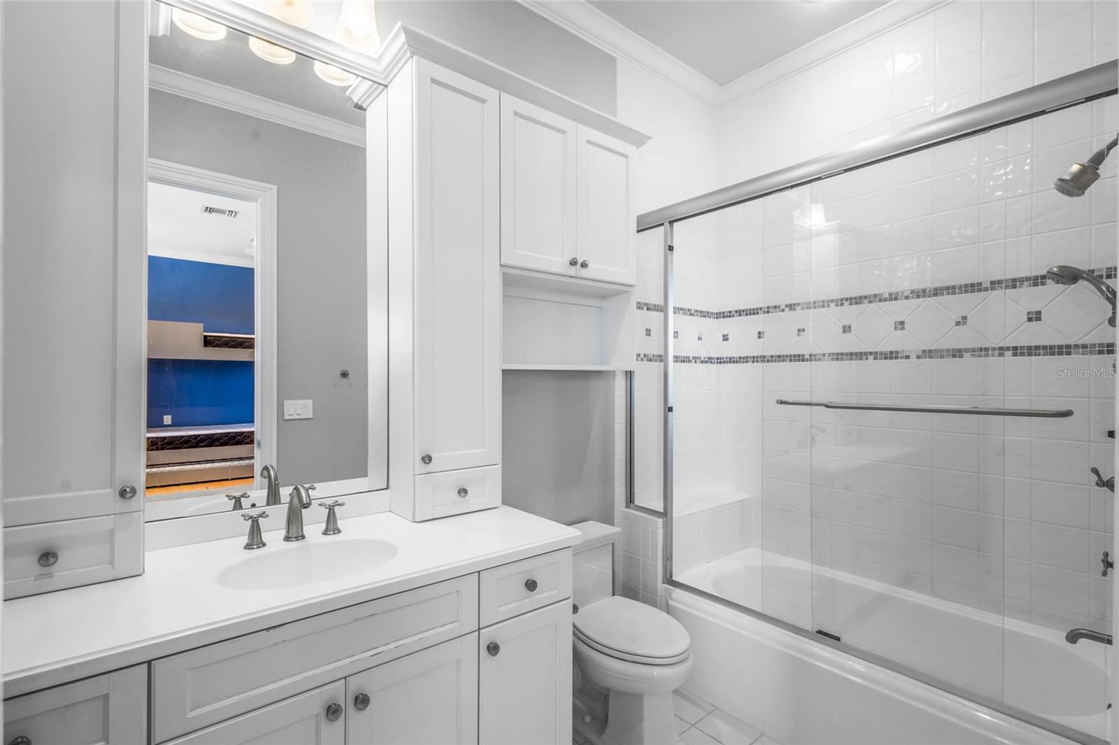 ISLEWORTH 01 AMD - Residential