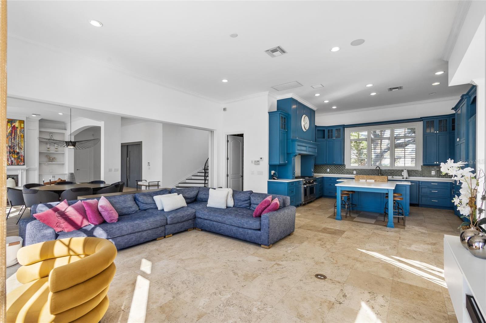 ISLEWORTH 01 AMD - Residential