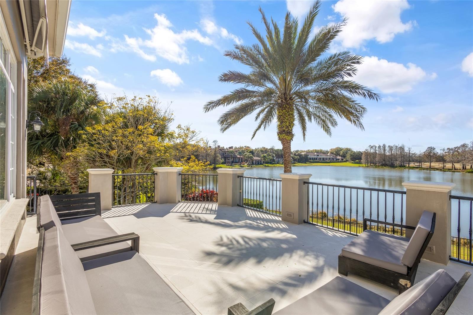 ISLEWORTH 01 AMD - Residential