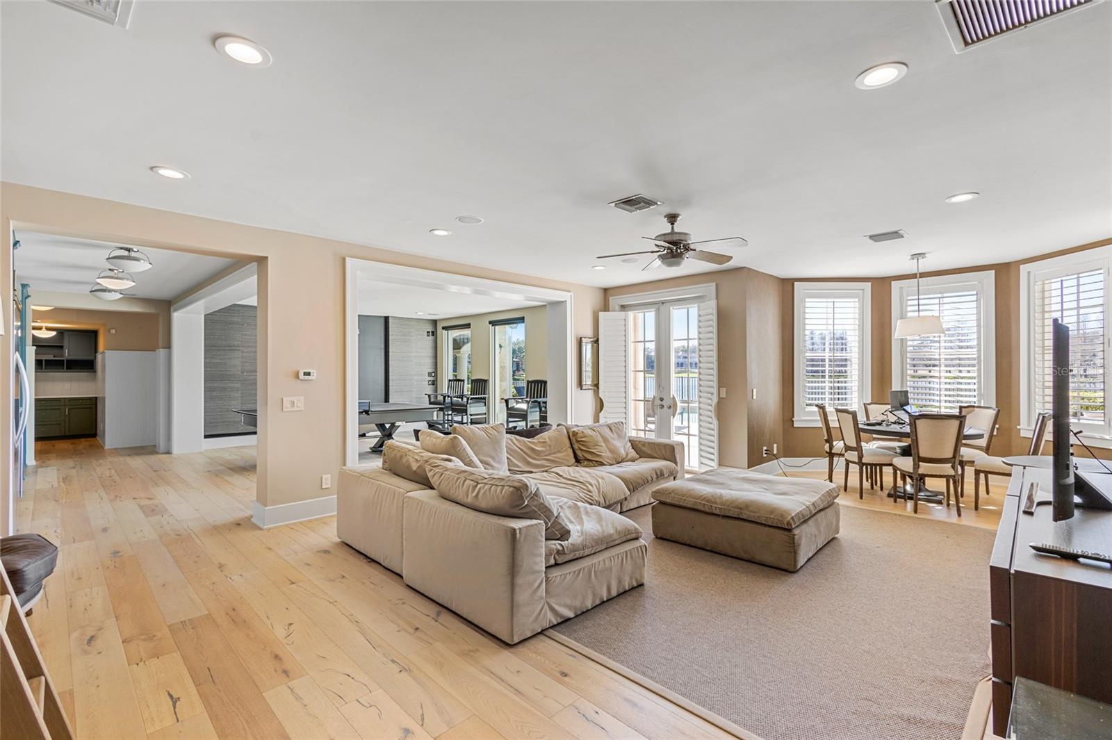 ISLEWORTH 01 AMD - Residential