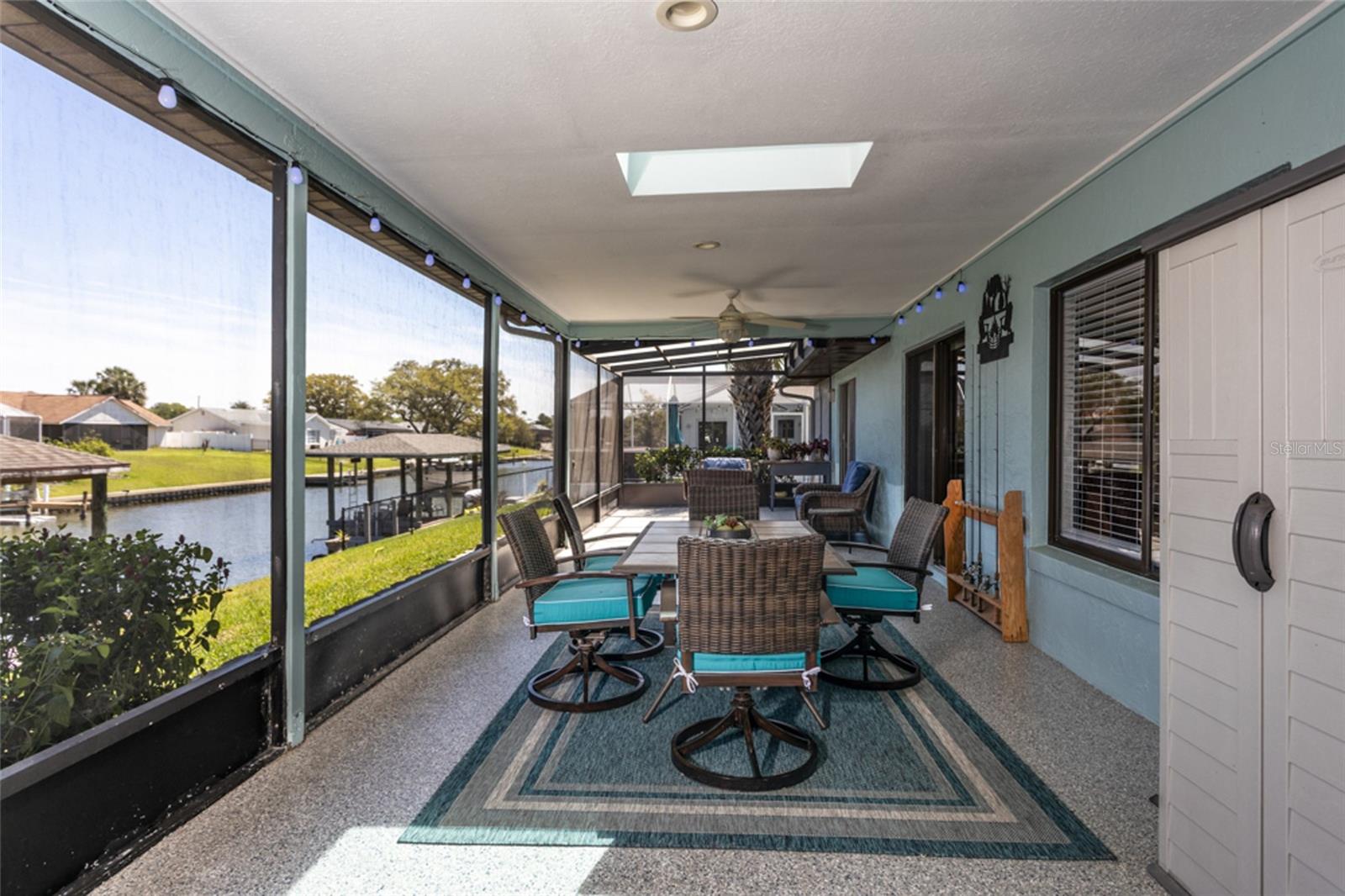 PALM HARBOR - Residential