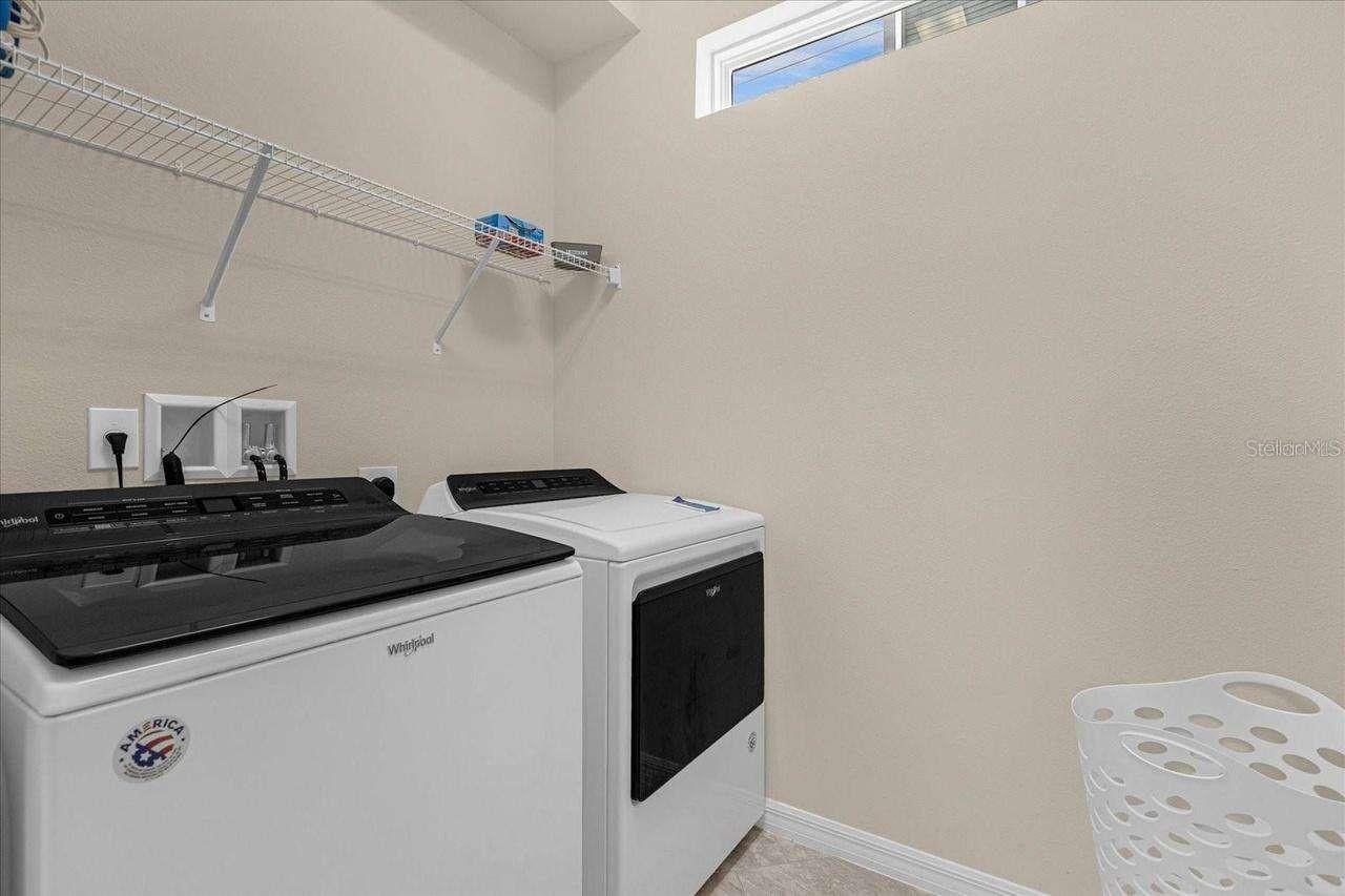 WINDSOR ISLAND RESIDENCE - Residential