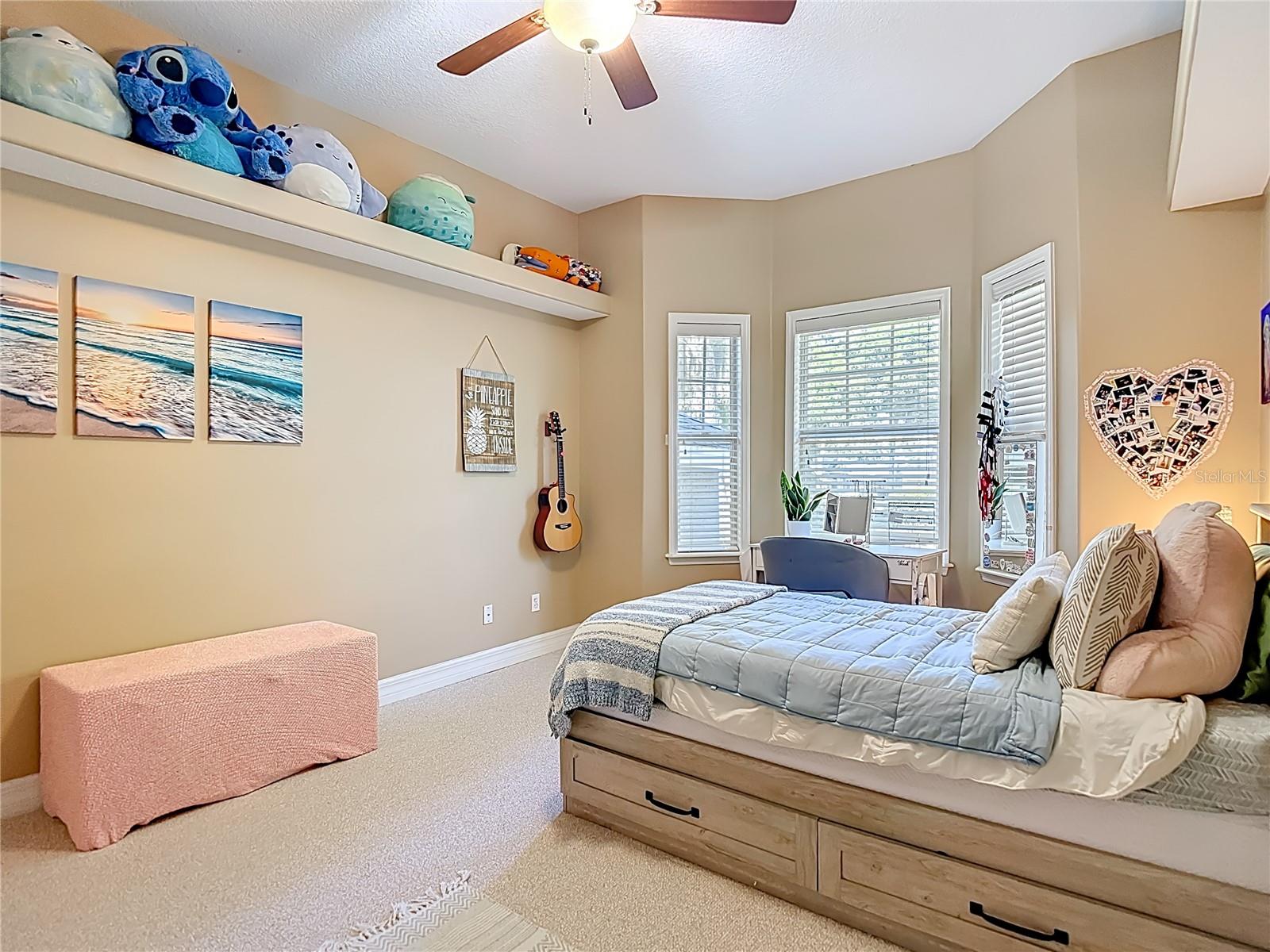 VALRICO FOREST - Residential