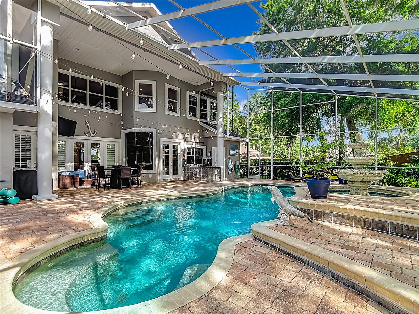 VALRICO FOREST - Residential