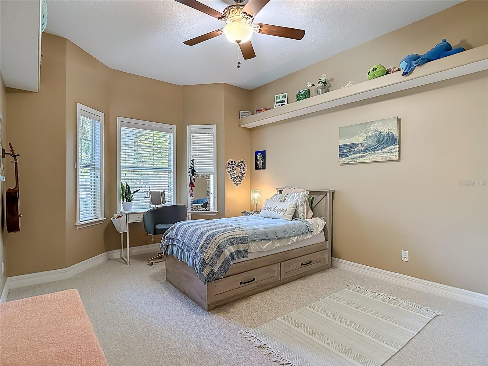 VALRICO FOREST - Residential