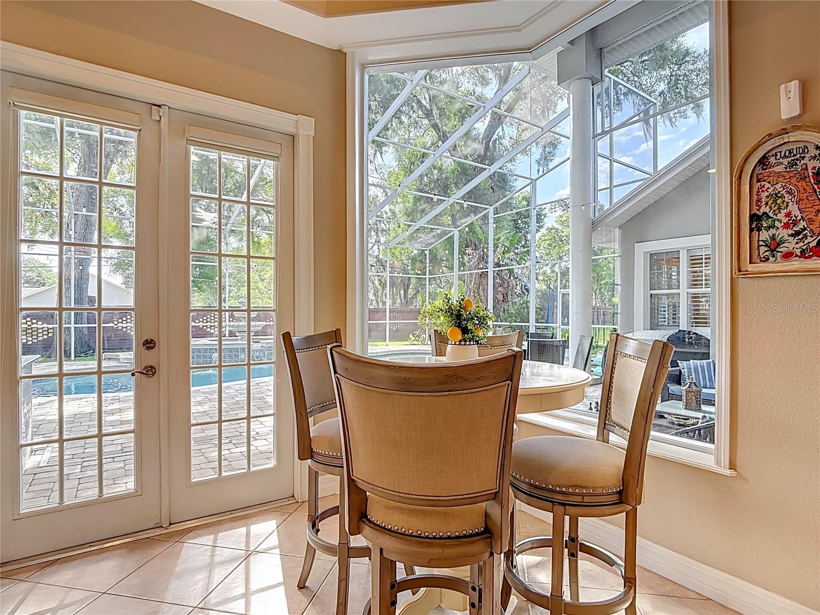 VALRICO FOREST - Residential