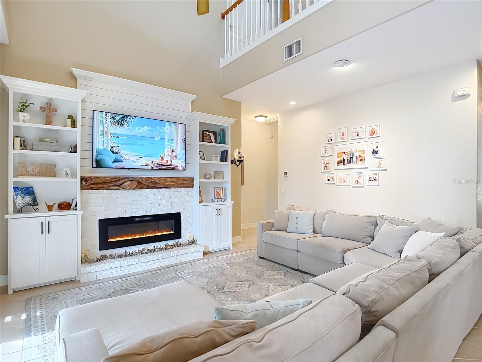 VALRICO FOREST - Residential