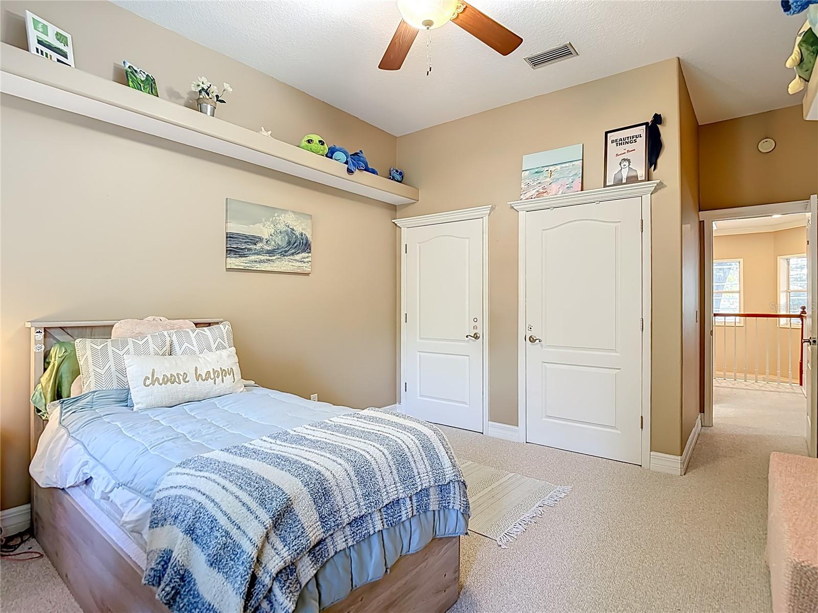 VALRICO FOREST - Residential