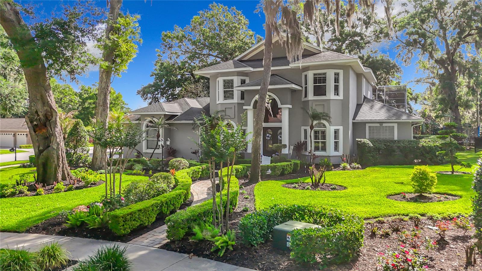 VALRICO FOREST - Residential