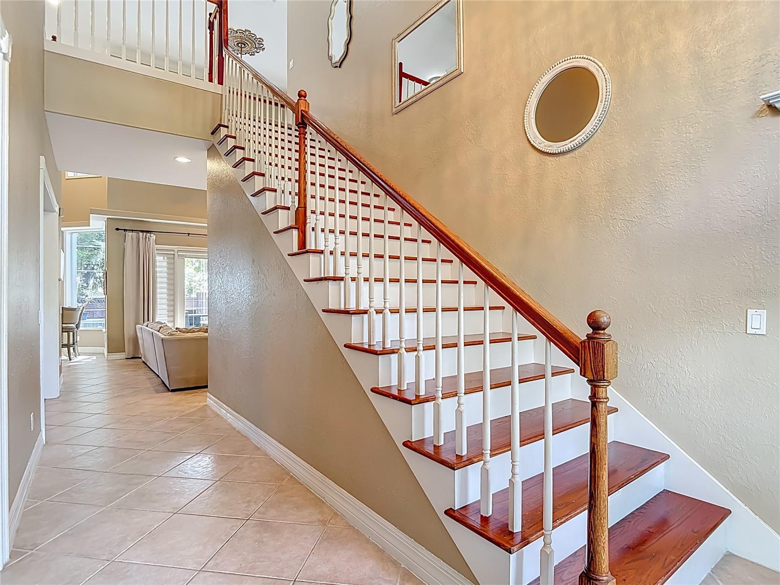 VALRICO FOREST - Residential