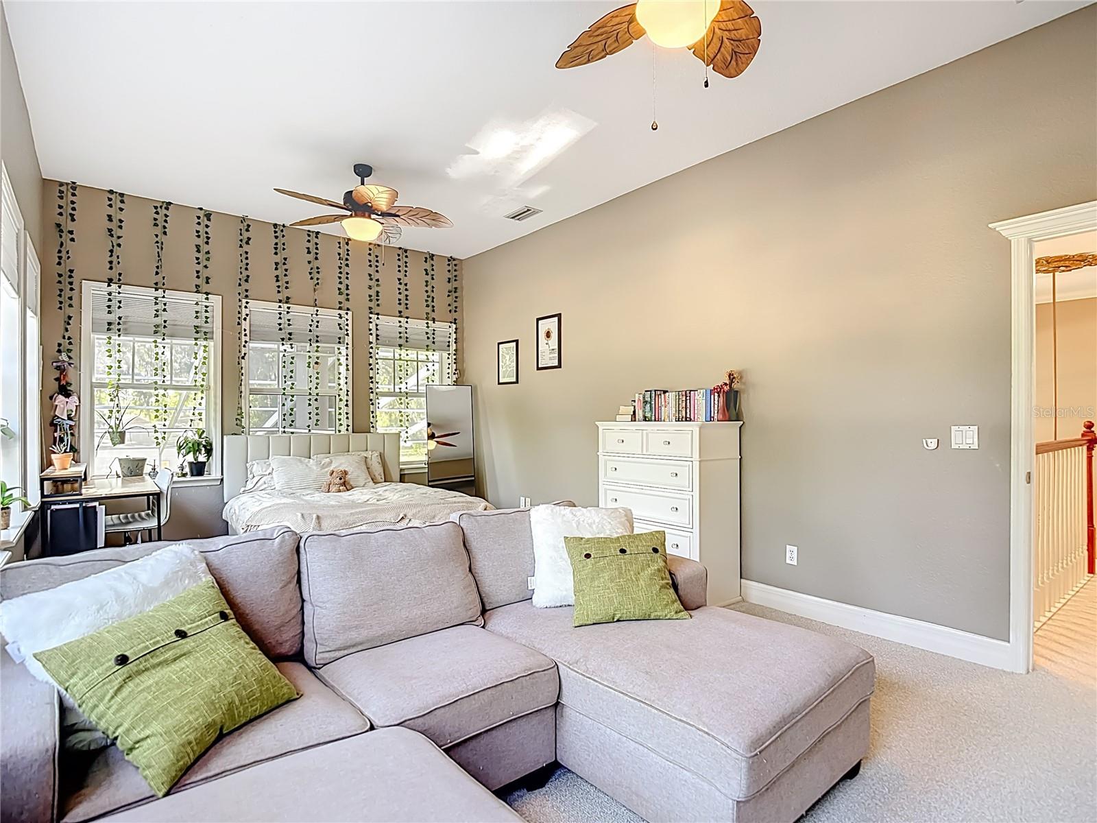 VALRICO FOREST - Residential