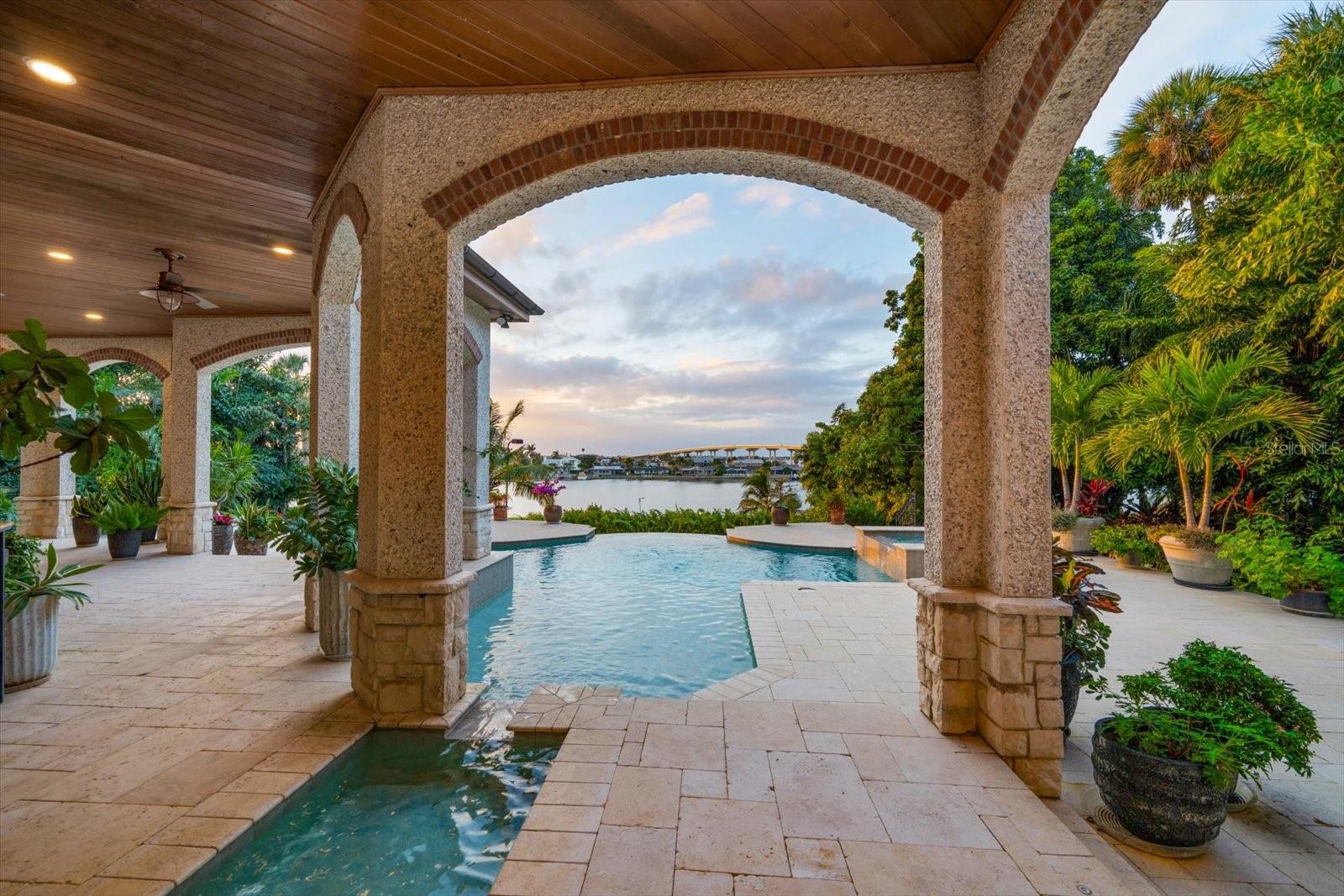 HARBOR BLUFFS SEC 1 REP - Residential