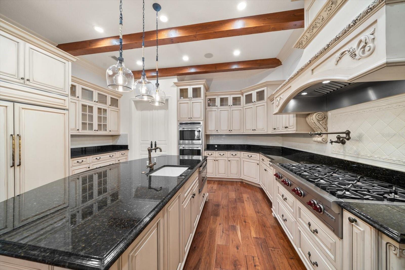 HARBOR BLUFFS SEC 1 REP - Residential