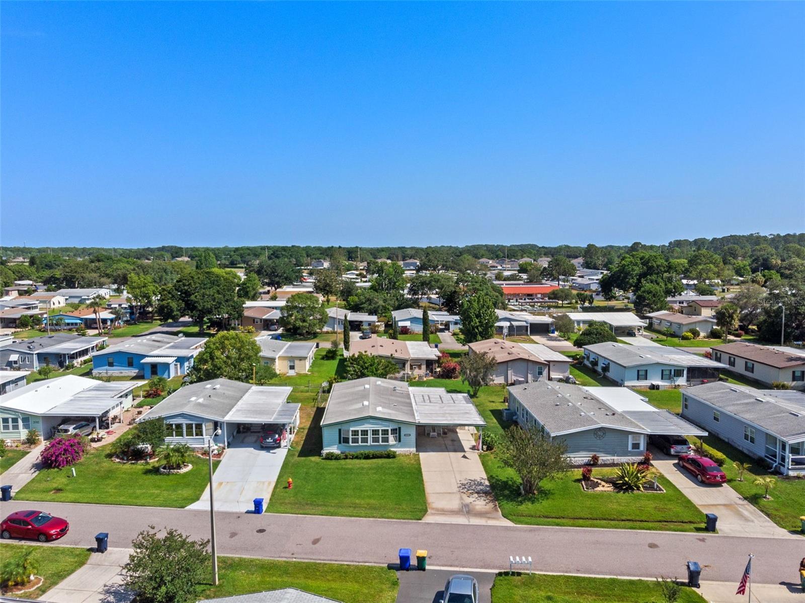 TAVARES FOX RUN MOBILE HOME - Residential