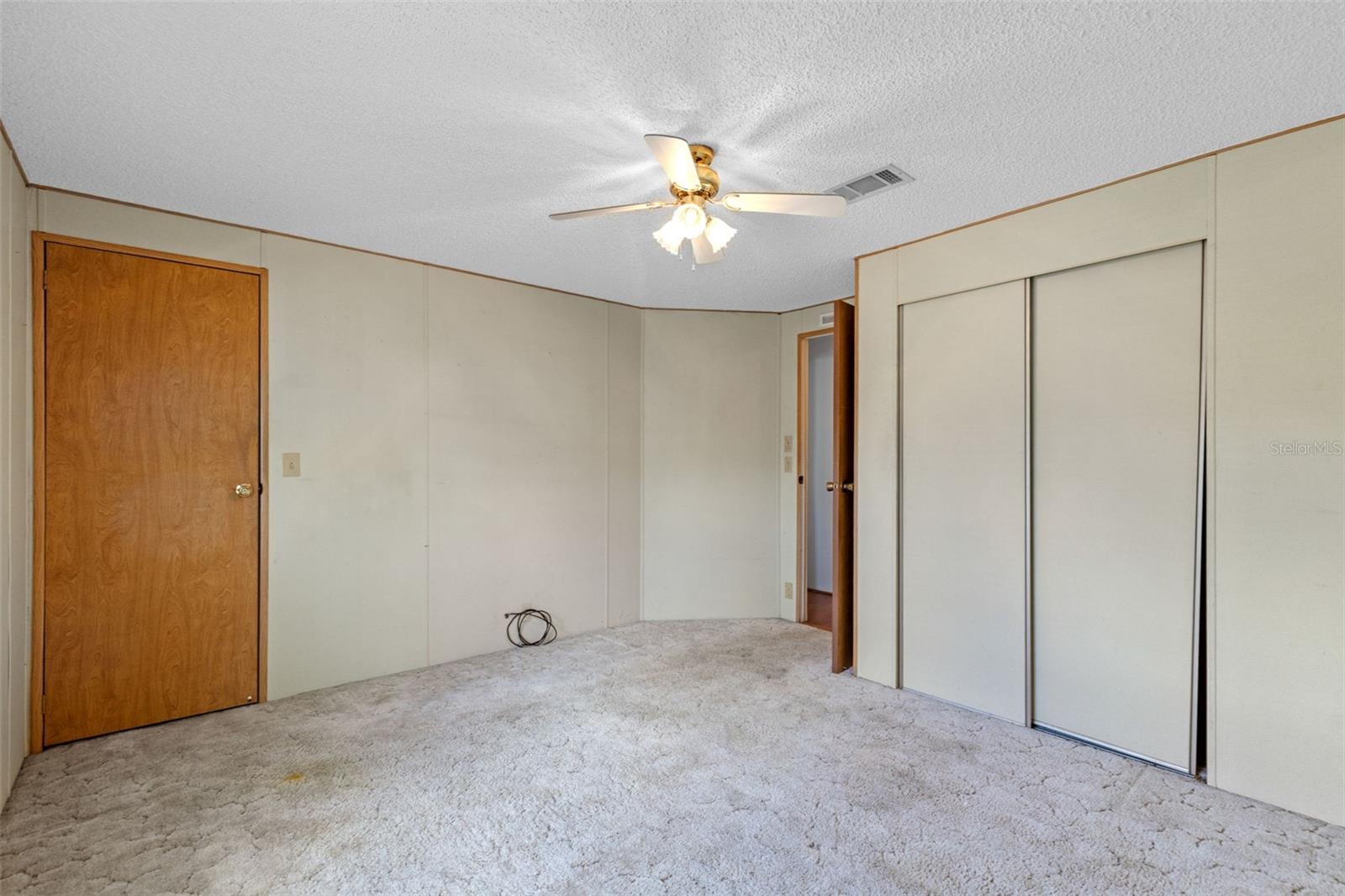 TAVARES FOX RUN MOBILE HOME - Residential