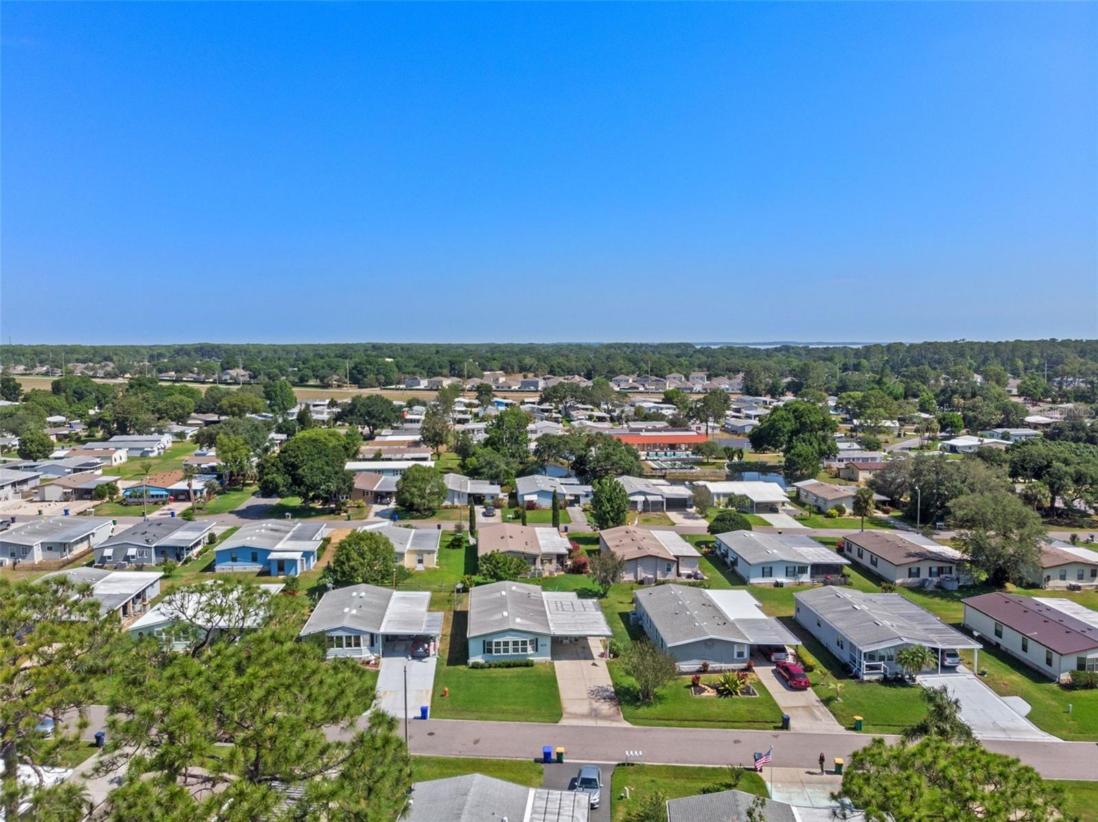 TAVARES FOX RUN MOBILE HOME - Residential