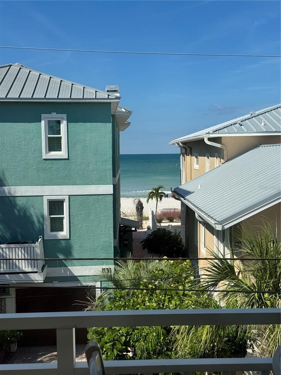 SANDPIPER SANDS CONDO - Residential