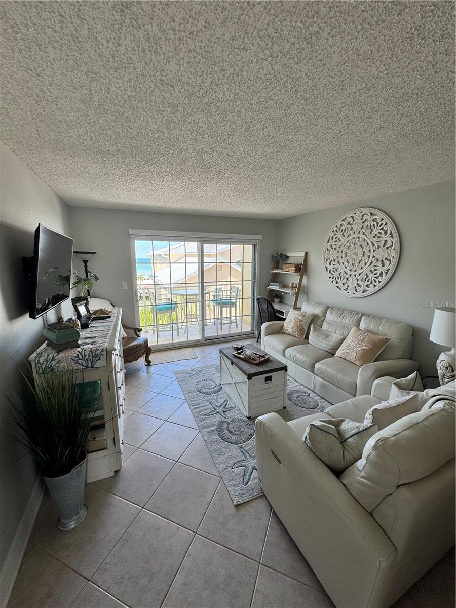 SANDPIPER SANDS CONDO - Residential