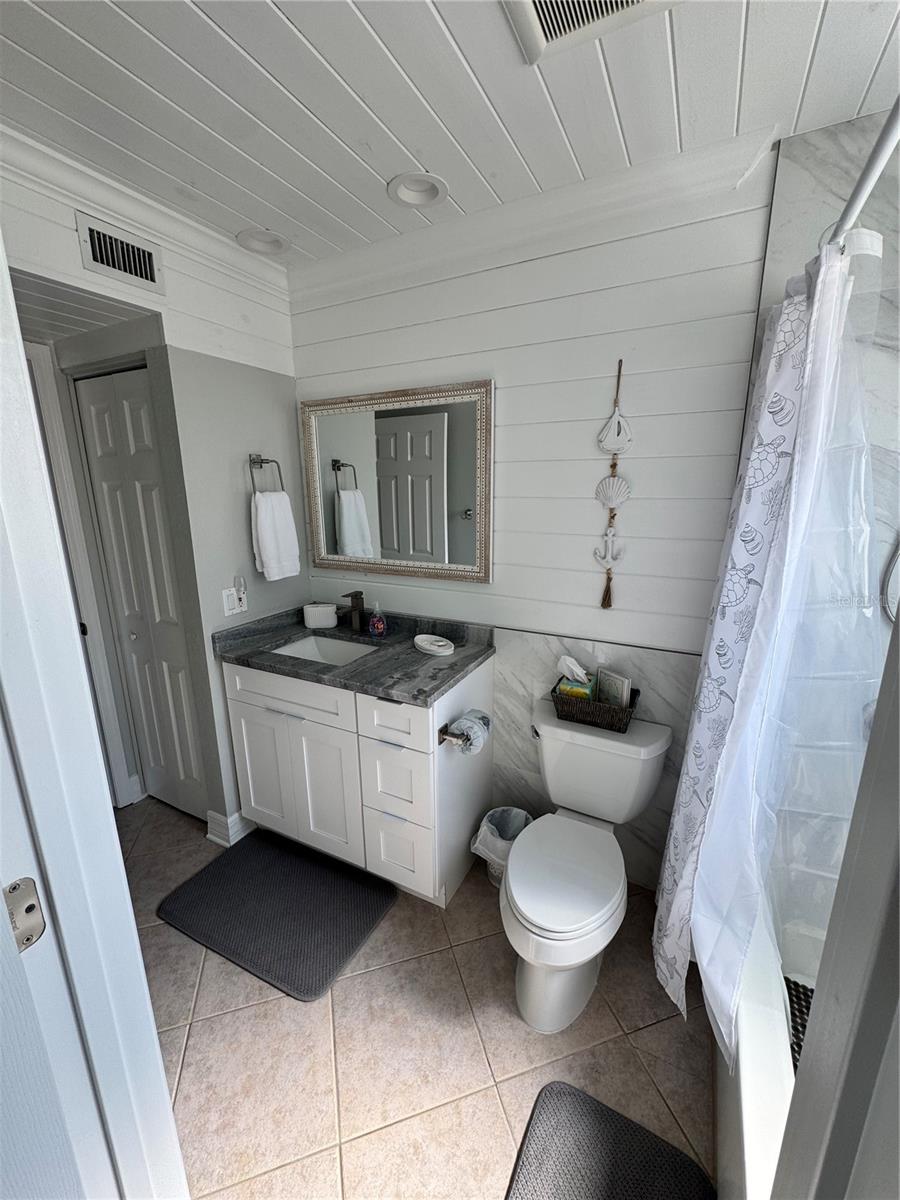 SANDPIPER SANDS CONDO - Residential