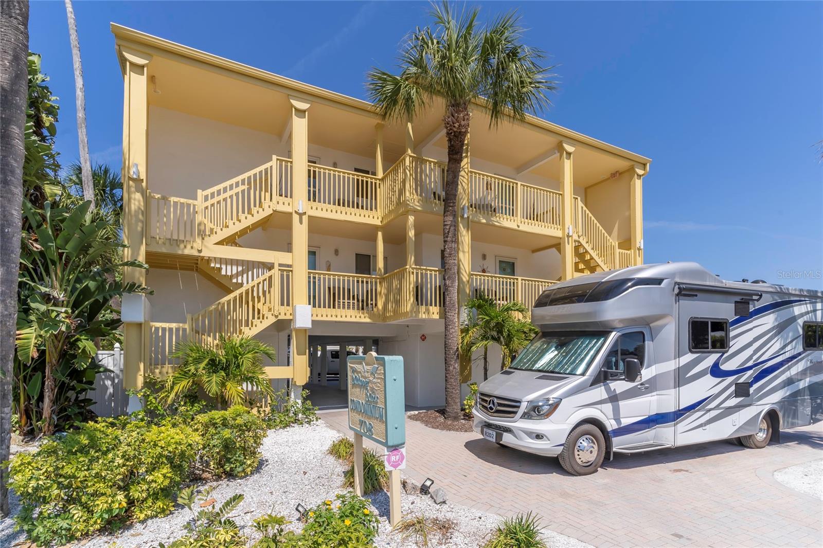 SANDPIPER SANDS CONDO - Residential