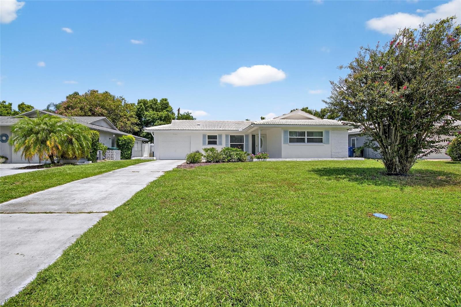 2190 BRAMBLEWOOD DRIVE N
