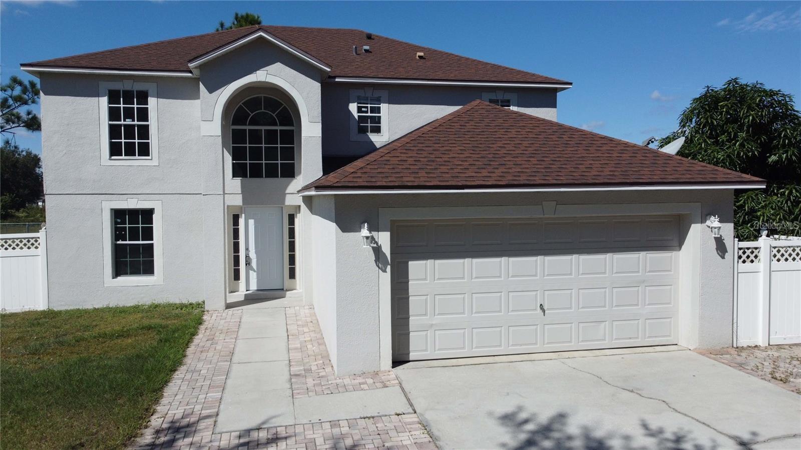 Welcome to 640 Cotulla Dr, Kissimmee, FL 34758! This charming home offers great potential and a spacious backyard perfect for family gatherings, outdoor activities, or creating your own private oasis. Featuring 4 bedrooms and 2.5 bathrooms the property provides a comfortable layout with well-defined living areas ready for your personal touches.
The large lot and backyard are true highlights, offering plenty of room for gardening, pets, or future outdoor projects.
Conveniently located in the growing Poinciana community, you’ll enjoy easy access to shopping, dining, schools, and medical facilities, with Orlando’s world-famous attractions just a short drive away
Whether you’re a first-time buyer, investor, or looking for a home with outdoor potential, this is an excellent opportunity. Schedule your showing today!
