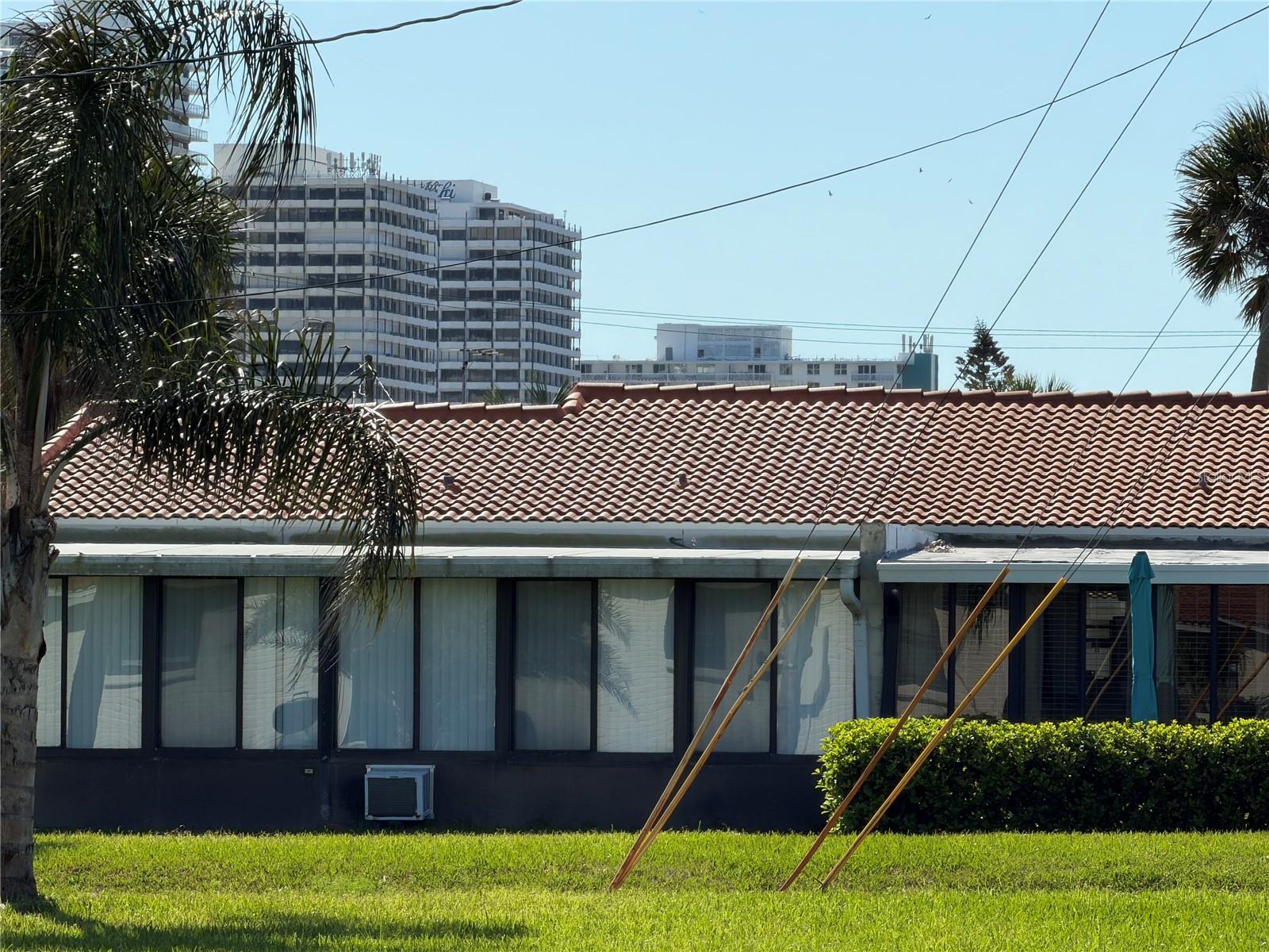 787 FLAMINGO DRIVE B