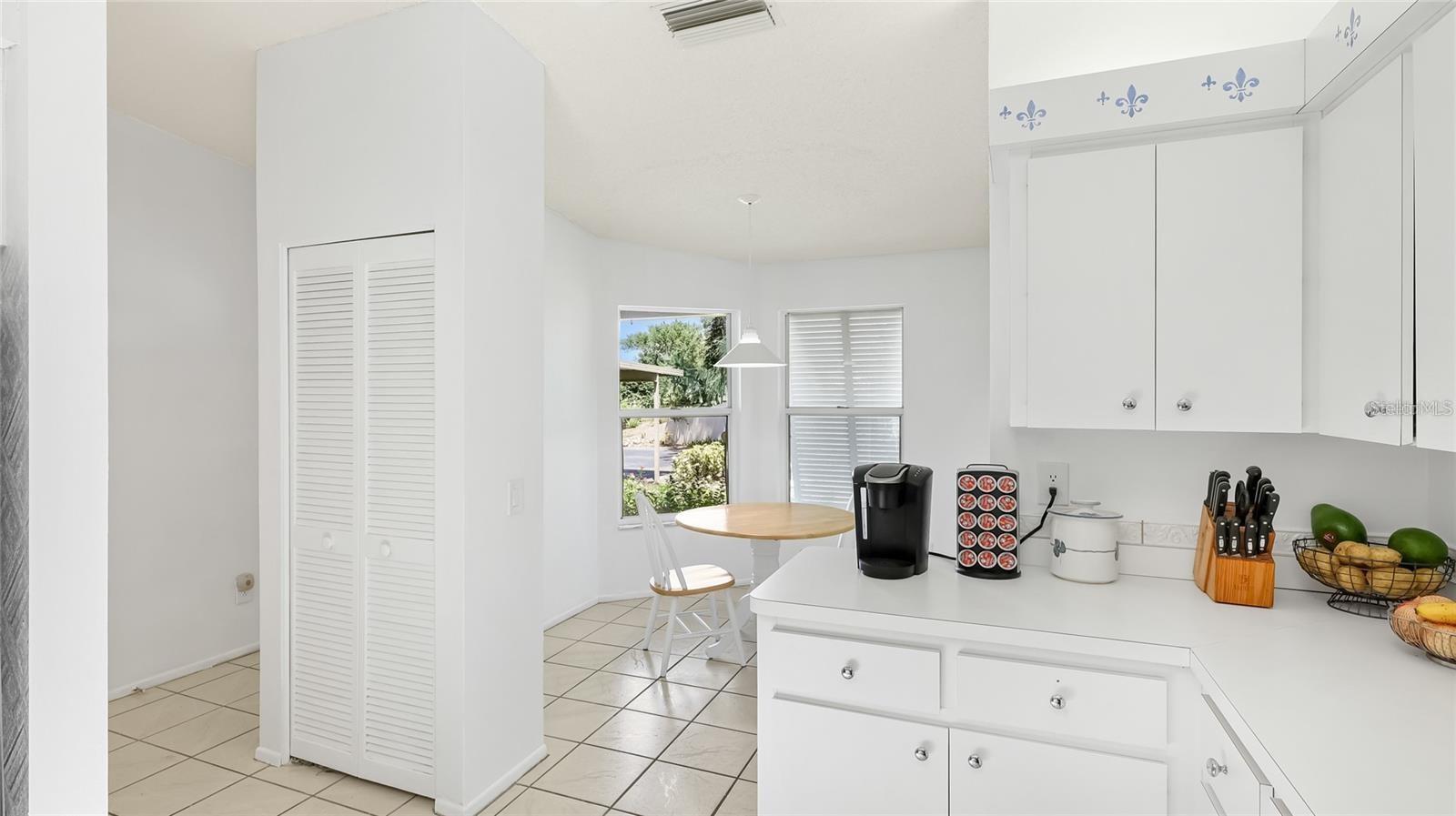 GARDEN LAKES COURTYARD - Residential Lease