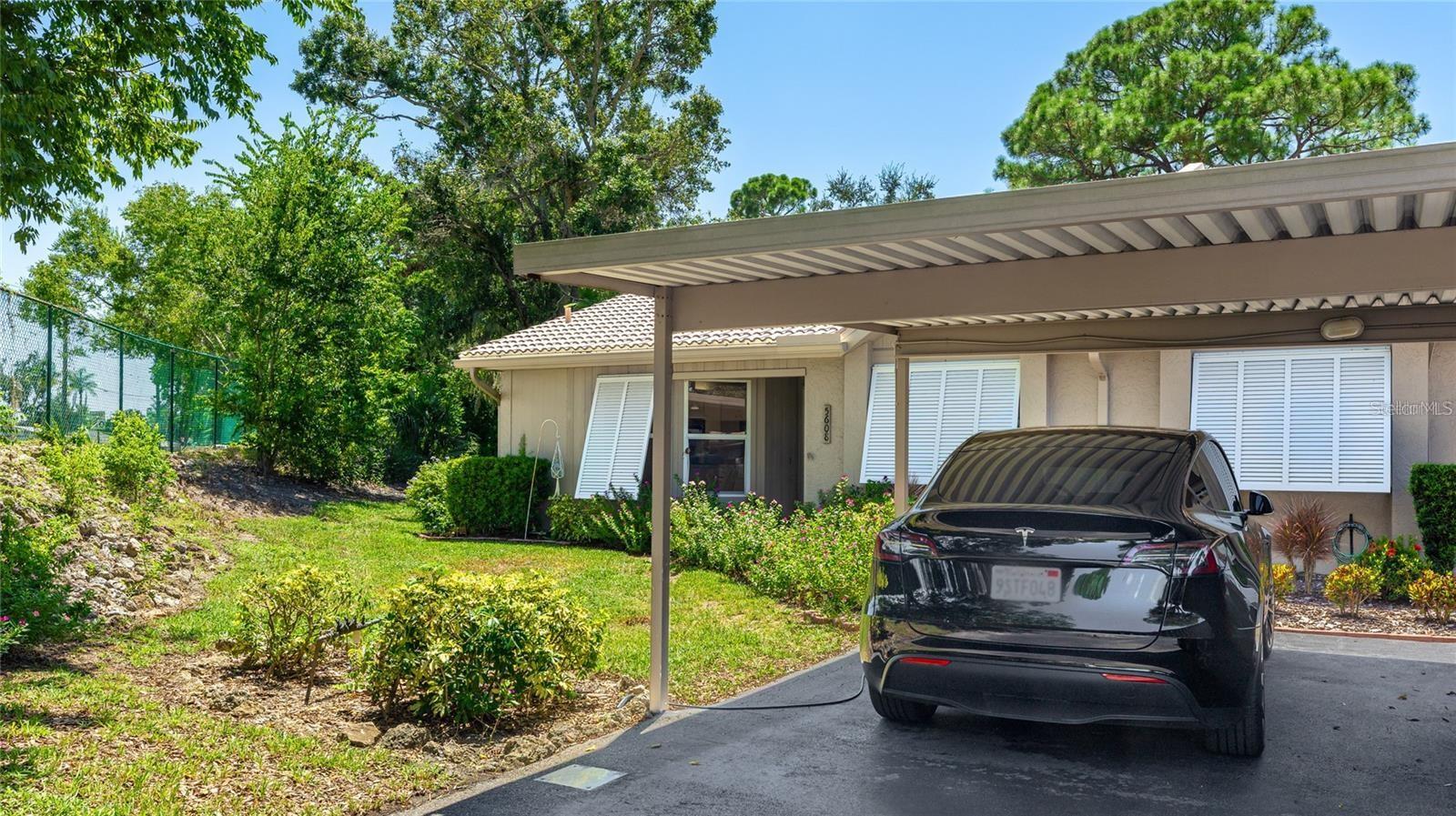 GARDEN LAKES COURTYARD - Residential Lease