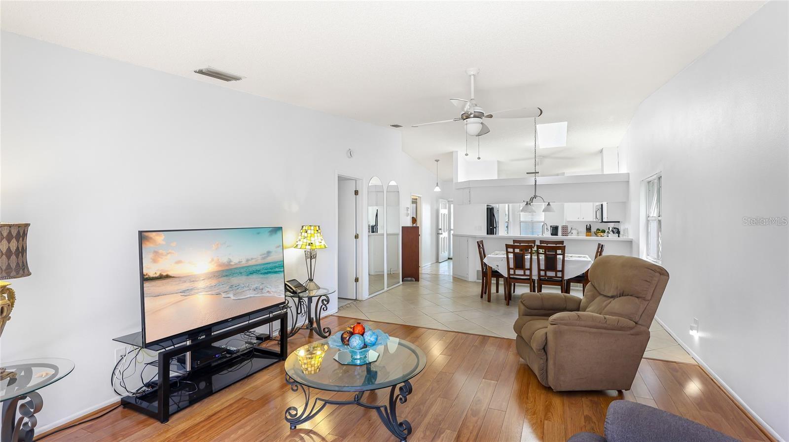 GARDEN LAKES COURTYARD - Residential Lease