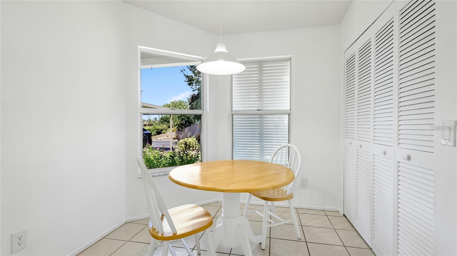 GARDEN LAKES COURTYARD - Residential Lease