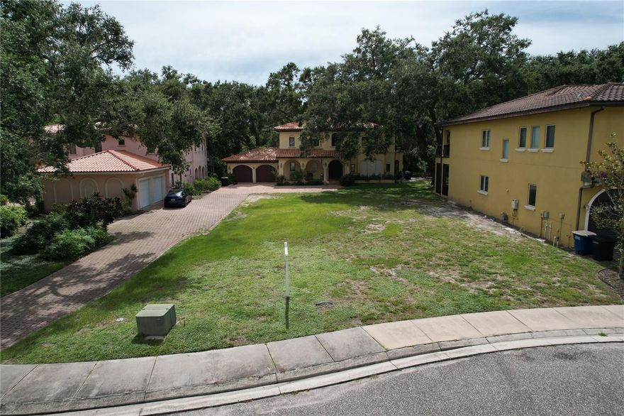 PRICE REDUCED! Two vacant lots, side-by-side, sold as one! Come build your dream home!  Beautiful neighborhood with mature trees tucked away on a cul-de-sac.  This location is a stones throw from the bustling downtown Dunedin with it's multitude of restaurants, quaint shops and bordered by the ever popular trail along the Intracoastal waterway to the west and the Pinellas trail to the east. Mere minutes from award winning Honeymoon Island and Clearwater Beach!

Dream it, build it!