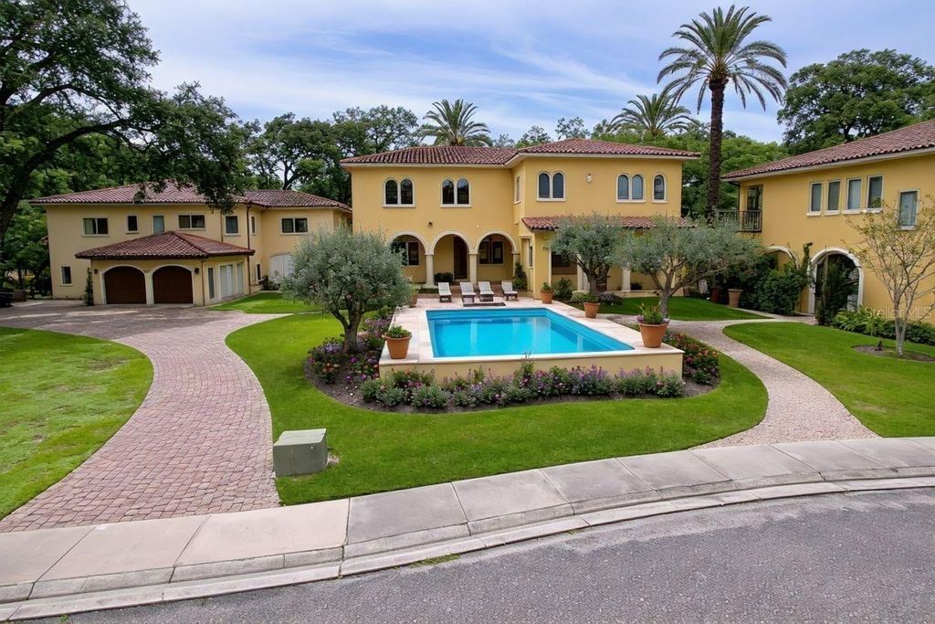 Photo of 1968 Freedom Drive, Clearwater, FL 33755 (MLS # TB8408886)