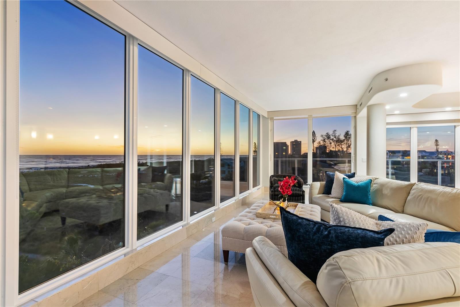 SARASOTA BEACH - Residential