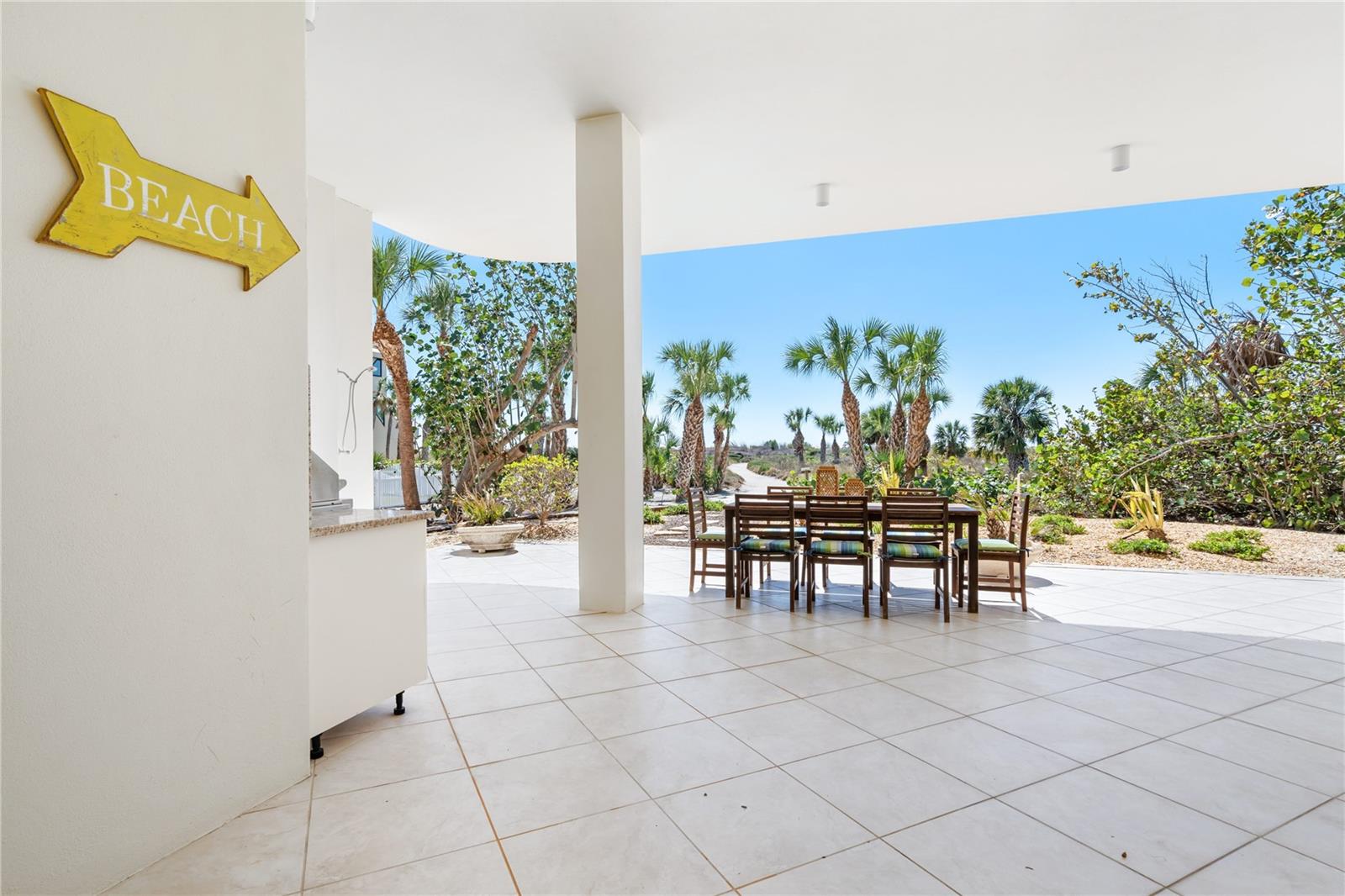 SARASOTA BEACH - Residential