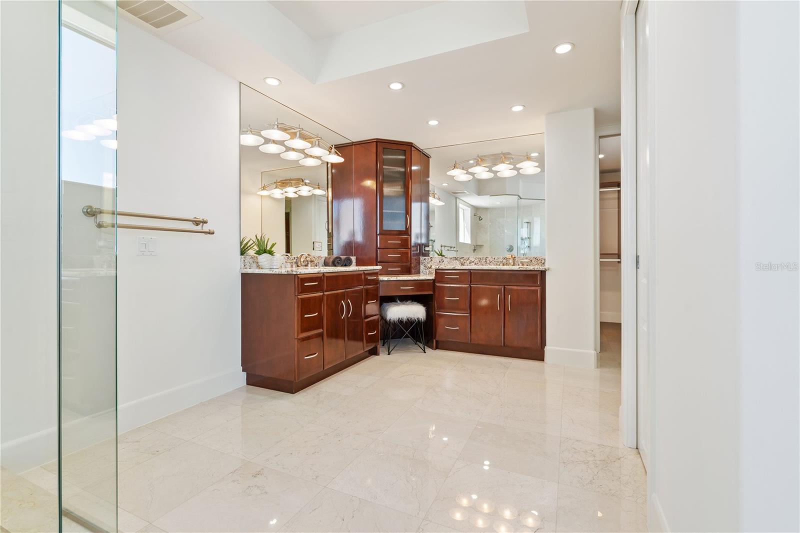 SARASOTA BEACH - Residential