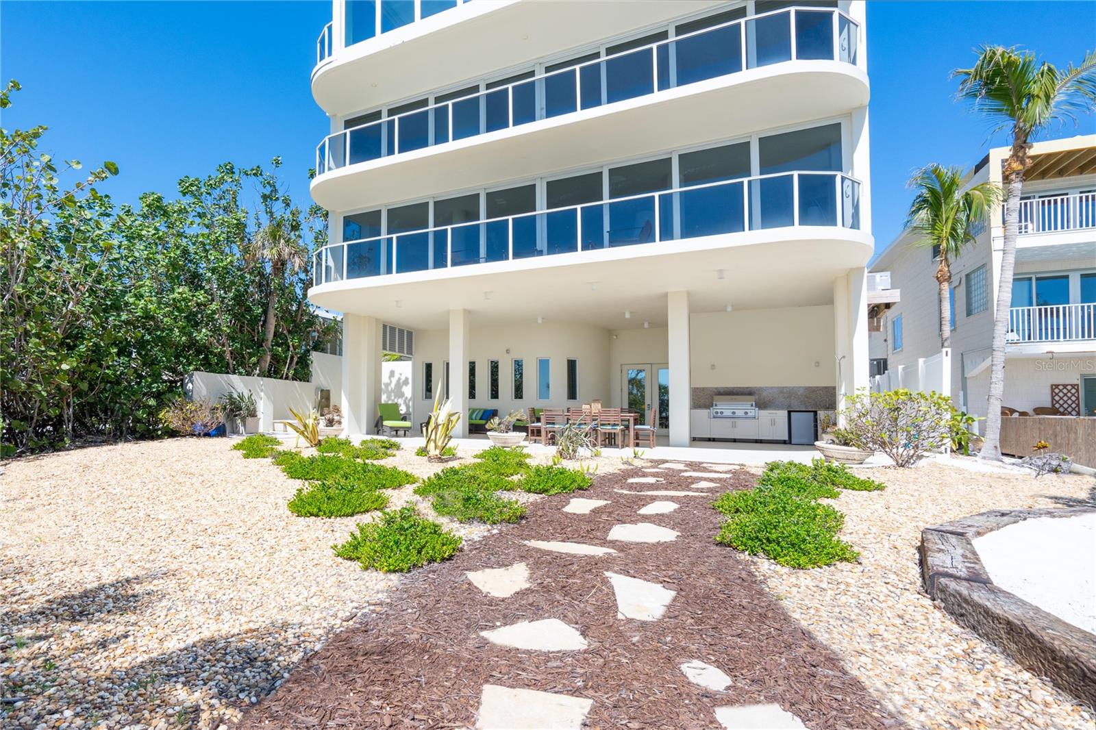 SARASOTA BEACH - Residential