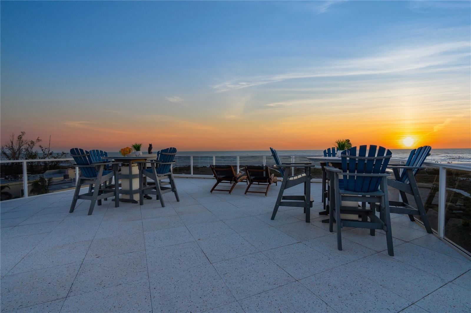 SARASOTA BEACH - Residential